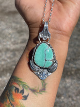 Load image into Gallery viewer, Desert Bloom Vintage Inspired Pendant