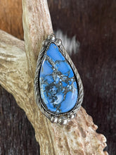 Load image into Gallery viewer, Deep Blue White River Turquoise