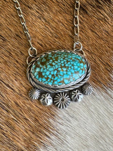 Load image into Gallery viewer, Kingman Sierra Bloom Necklace
