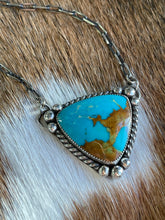 Load image into Gallery viewer, Kingman Gold Necklace
