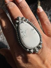 Load image into Gallery viewer, Classic White Buffalo Big Hoss
