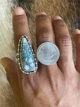 Load image into Gallery viewer, Ice Blue Calypso Ring
