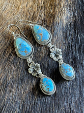 Load image into Gallery viewer, Hibiscus Golden Hill Triple Dangle Earrings
